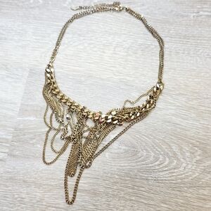 Elegant Gold Toned Chain Necklace Robert Rose